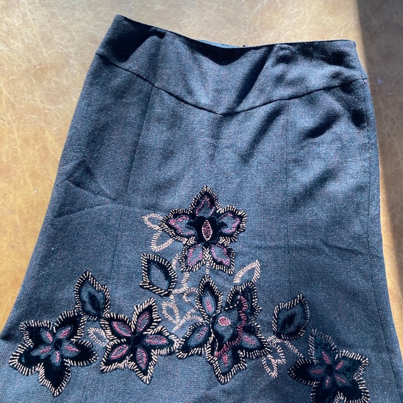 COPY - Harold's wool applique lined skirt, size 14 - Picture 1 of 9